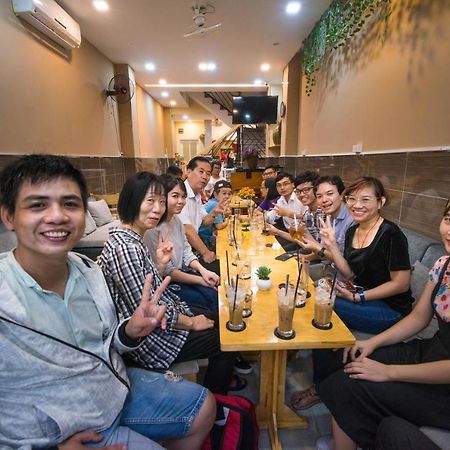 Language Exchange Hostel 1 Ho Chi Minh City Exterior photo